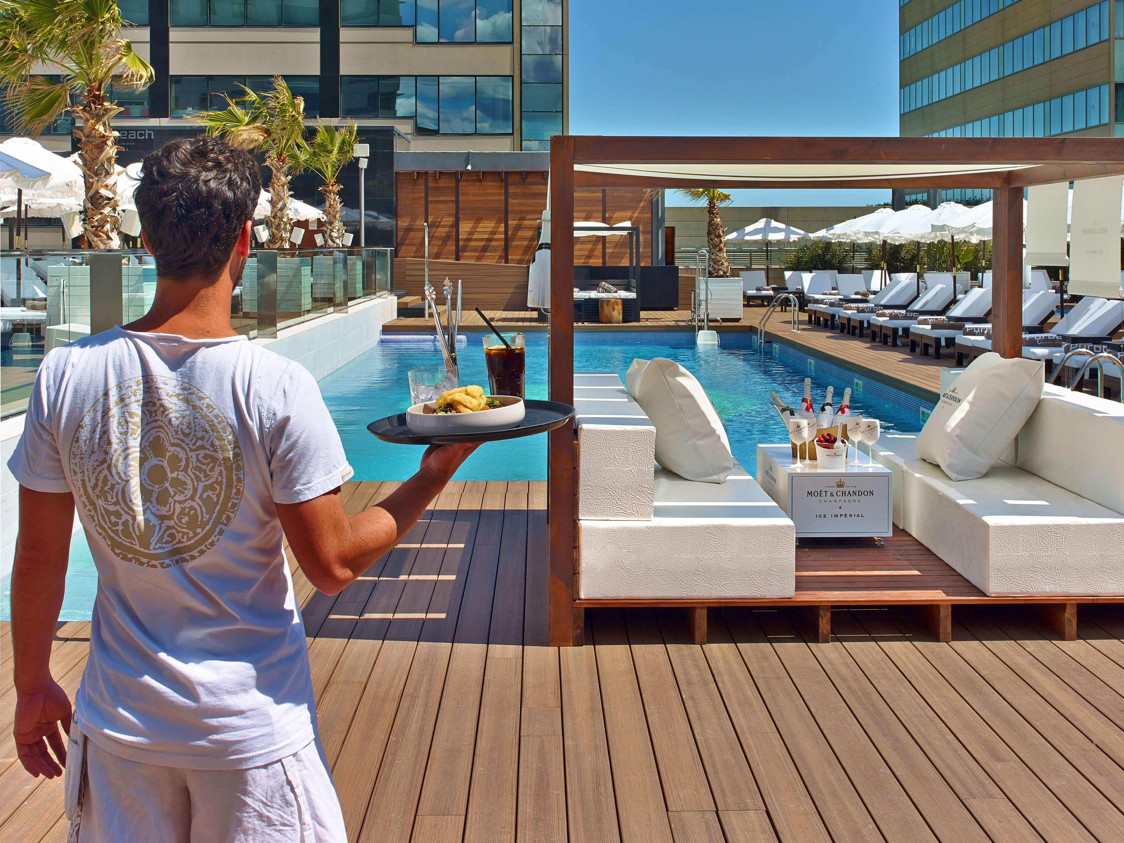 Hilton Diagonal Mar 4* Barcellona
